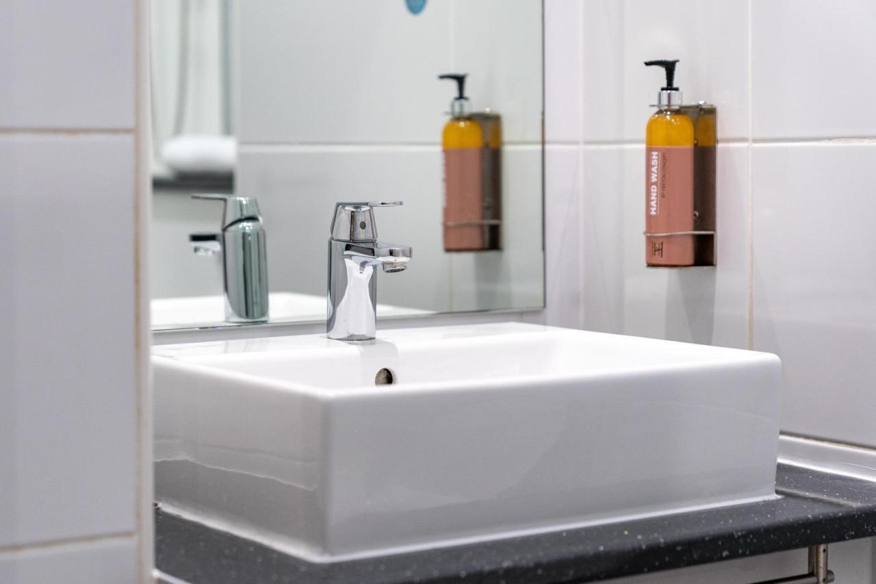 Heeton Concept Hotel - City Centre Liverpool Esterno foto