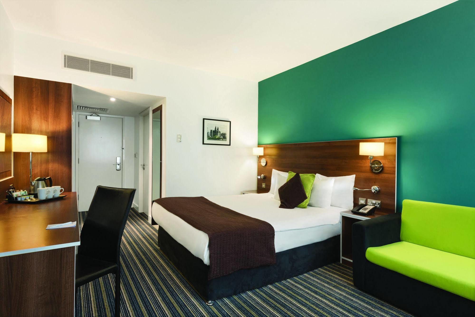 Heeton Concept Hotel - City Centre Liverpool Esterno foto